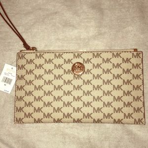 Michael Kors clutch